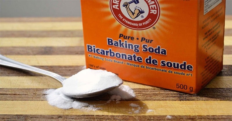 Bột baking soda là loại bột quen thuộc cho các gia đình hiện nay Bột baking soda là loại bột quen thuộc cho các gia đình hiện nay