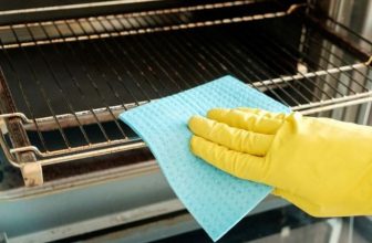 Lò Nướng Bị Rỉ Sét Phải Làm Sao